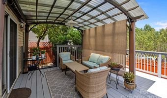 3755 Brookchase Ln, Charlotte, NC 28205