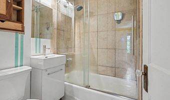 723 Daniel St, Ann Arbor, MI 48103
