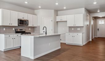 3393 N Irvington St, Aurora, CO 80019