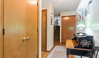 50 S Bay Dr 19, Narragansett, RI 02882