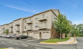 42145 PIEBALD Sq, Aldie, VA 20105