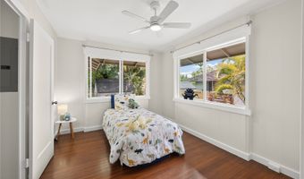 443 Maluniu Ave, Kailua, HI 96734