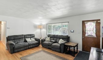 8219 Bishops Ln, Indianapolis, IN 46217