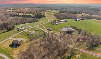 906 Denney Rd, Albany, KY 42602