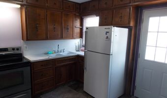 2608 Shawnee Dr, Anderson, IN 46012