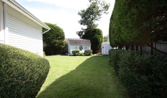 1 ARC Ct, Absecon, NJ 08201