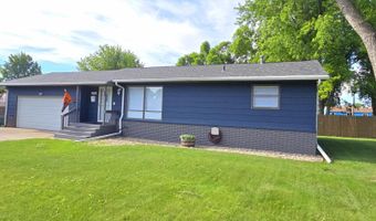 1222 NE 11th Ave, Aberdeen, SD 57401