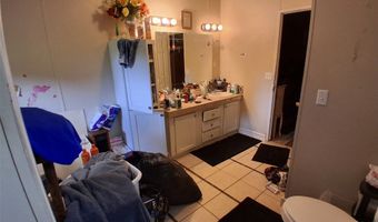 400 Hopkins St, Alba, TX 75410