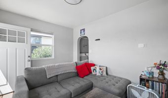 2006 E 16TH St, Cheyenne, WY 82001