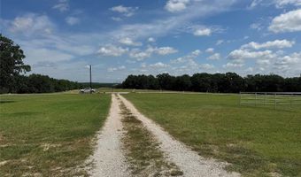 125 B Rolling Bend Rd, Alvord, TX 76225