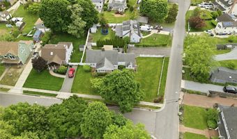 99 Oldfield Ave, Amityville, NY 11701