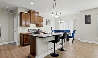 933 W Threewood, Andover, KS 67002