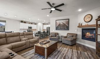 100 Amberwood Ct, Dayton, NV 89403