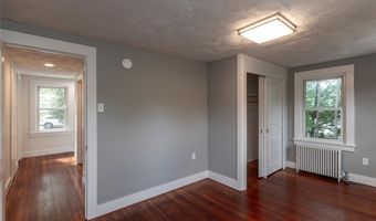 17 S Airmont Rd, Airmont, NY 10901