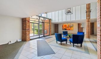 1405 E Central Rd 122C, Arlington Heights, IL 60005