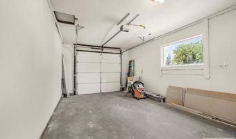 2285 Curlew Dr, Ammon, ID 83406
