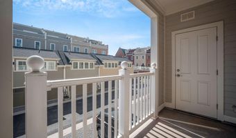 2215 RICHMOND Hwy 101, Alexandria, VA 22301