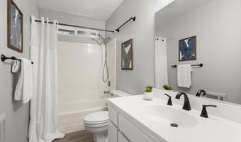2550 Unicornio St, Carlsbad, CA 92009