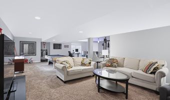3222 Cherokee Cir, Bargersville, IN 46106