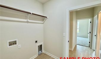 5906 SW Chiefs Rd, Bentonville, AR 72713