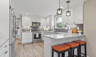 37 Newtown Rd, Acton, MA 01720