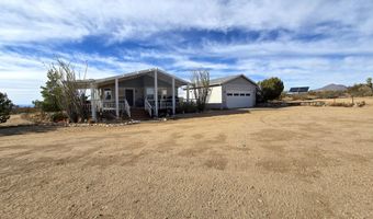 19688 S Diamondback Rd, Yucca, AZ 86438