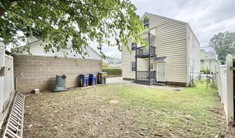 820 Brewster St 1, Bridgeport, CT 06605