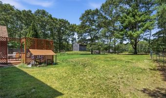 5675 Flat River Rd, Coventry, RI 02827