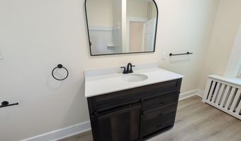 371 1st St, Albany, NY 12206