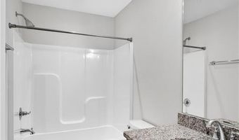 2106 MOORES MILL Rd 106, Auburn, AL 36830