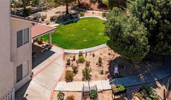 32201 Joaquin Dr, Acton, CA 93510