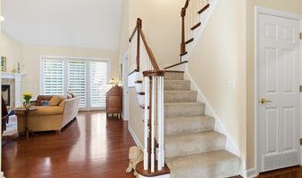 819 Strasburg Dr, Adams Twp., PA 16046