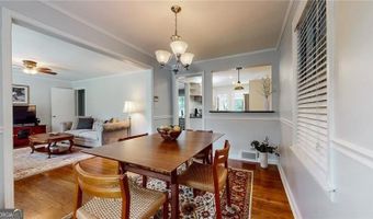 2461 Woodridge, Decatur, GA 30033