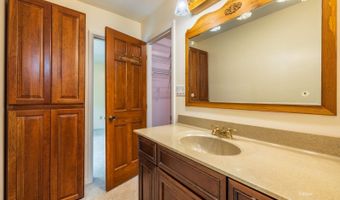 13590 Eddy Rd, Athens, OH 45701