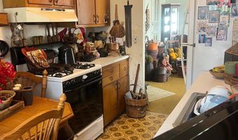 734 W BIRCHTREE Ln, Claymont, DE 19703