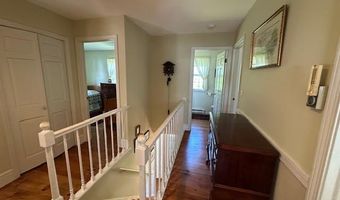 11 Tozier St, Belfast, ME 04915