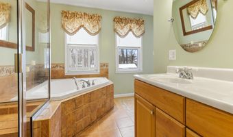 232 EDGEWOOD Ave, Audubon, NJ 08106