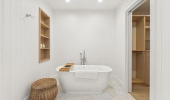 210 Estrella St, Solana Beach, CA 92075