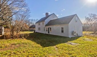 175 Huntinghouse Rd, Glocester, RI 02857