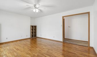 300 S High Ave, Ash Grove, MO 65604