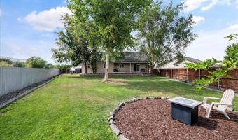 500 Paver Ct, Benton City, WA 99320