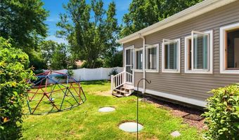 1 Teakwood Dr, Cumberland, RI 02864