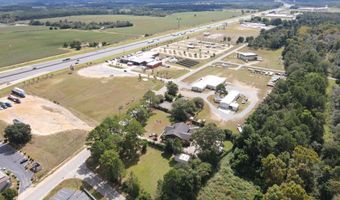 240 Whittle Cir, Ashburn, GA 31714