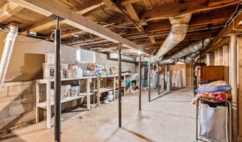 440 Long St, Ashville, OH 43103