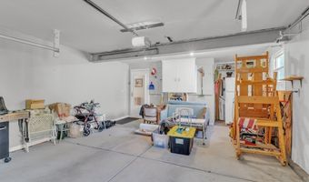 133 Brookpark Dr, Amherst, NY 14228