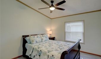 572 Dolphin Cir, Barefoot Bay, FL 32976