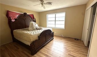 636 S 11th St, Aransas Pass, TX 78336