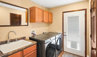 815 SW 13th Ave, Aberdeen, SD 57401