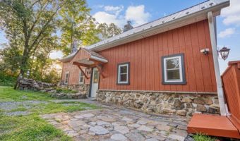 226-248 Barrett Rd, Alloway, NJ 07422