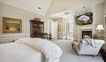 5823 GOLDSBORO Rd, Bethesda, MD 20817